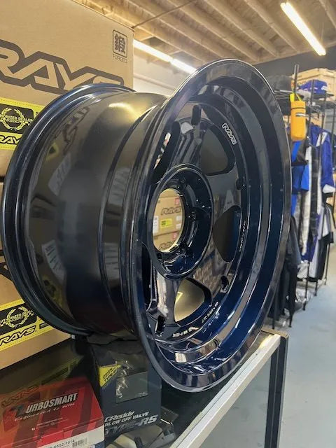 Rays 05X 17×9 -20 offset 6×139 Mag Blue
